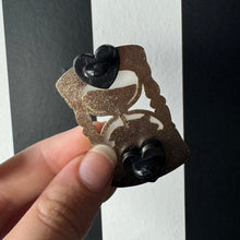 Load image into Gallery viewer, Sandworm Sandtimer Enamel Pin