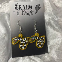 Load image into Gallery viewer, Sand Snake Earrings
