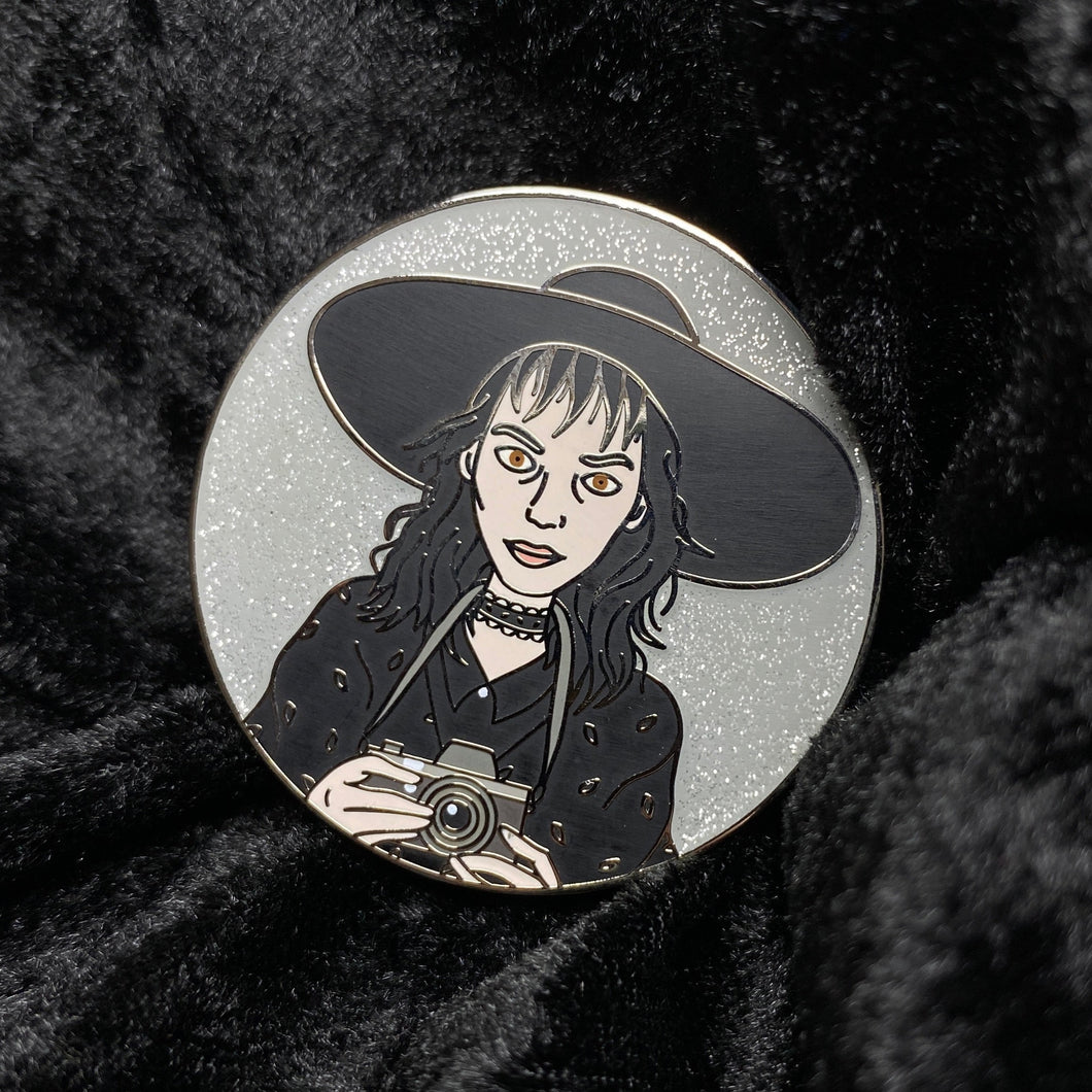 Camera Lydia Hard Enamel Glitter Pin