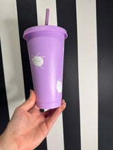 Load image into Gallery viewer, Lilac Cup with White The Juice is Loose
